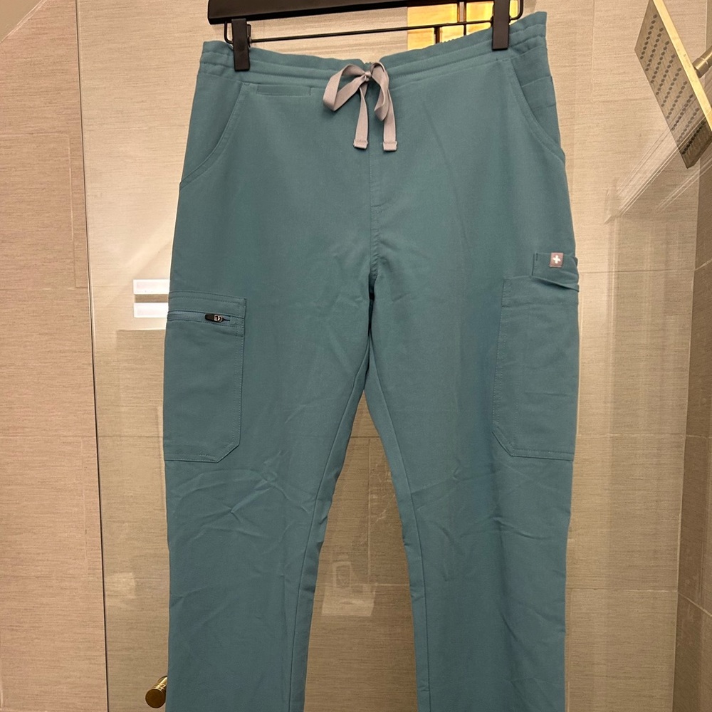 Figs yola pants hydrogreen small tall